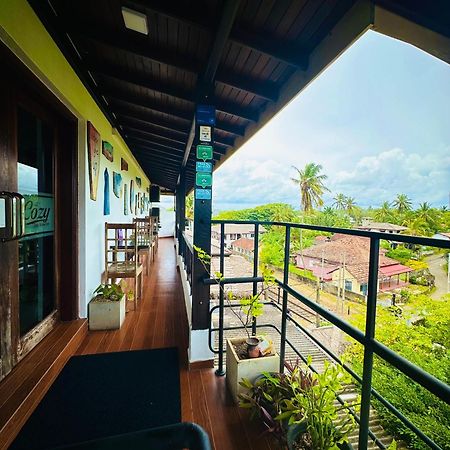 Cozy Sea View Inn Hikkaduwa Ngoại thất bức ảnh