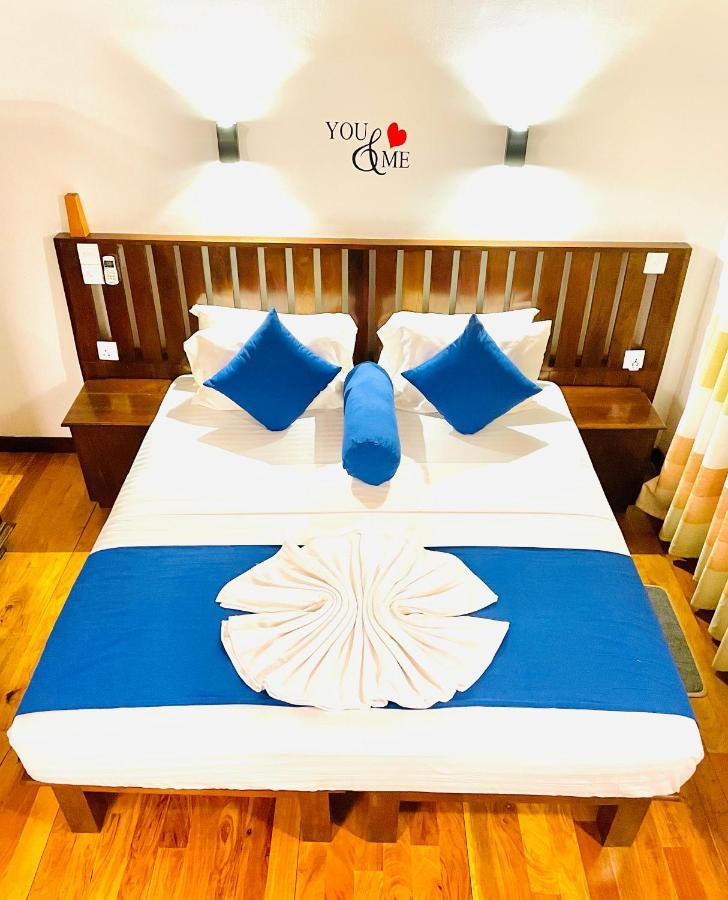 Cozy Sea View Inn Hikkaduwa Ngoại thất bức ảnh