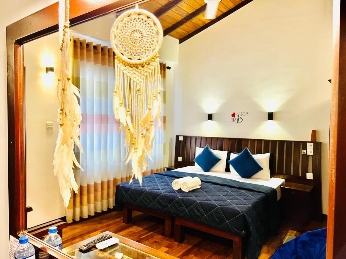 Cozy Sea View Inn Hikkaduwa Ngoại thất bức ảnh
