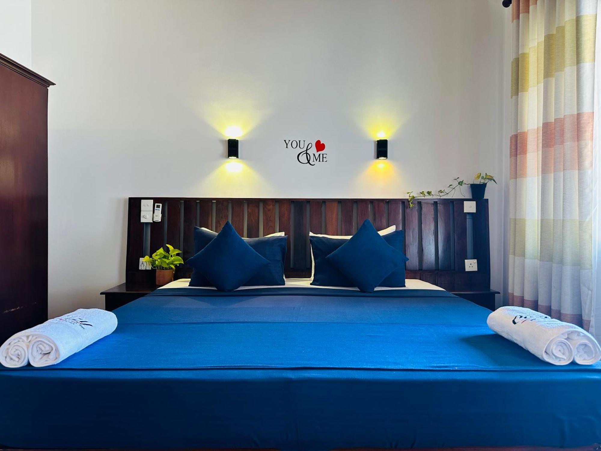 Cozy Sea View Inn Hikkaduwa Ngoại thất bức ảnh